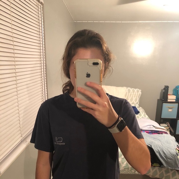 Vineyard Vines T-shirt - Picture 3 of 3